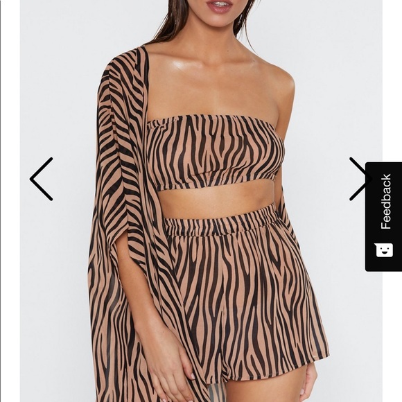 Summer Set🖤 - Picture 2 of 4